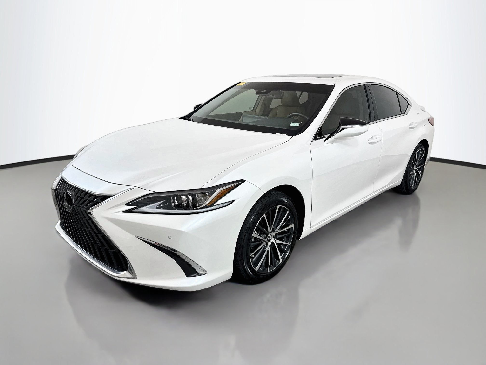 Certified 2025 Lexus ES 300h w/ Premium Package FWD image 3