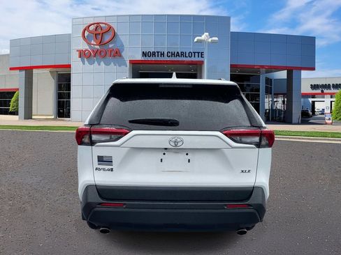 Used 2024 Toyota RAV4 XLE w/ Convenience Package FWD image 7
