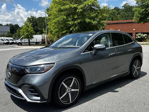 Certified 2023 Mercedes-Benz EQE 350+ SUV image 4