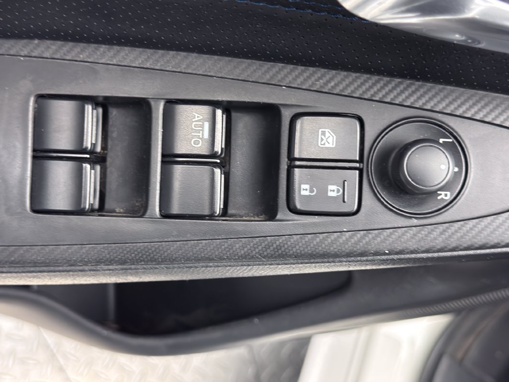 Used 2020 Toyota Yaris XLE FWD image 16