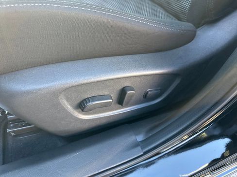 Certified 2022 Nissan Rogue Sport SV image 22