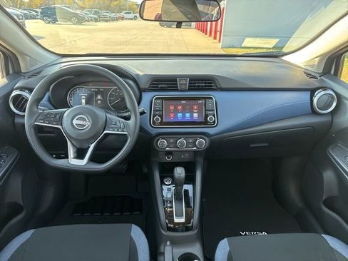 New 2025 Nissan Versa SV w/ Trunk Package FWD image 10