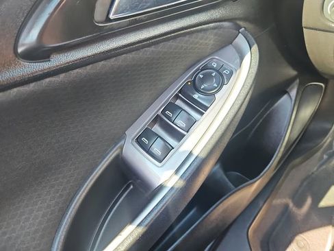 Used 2020 Chevrolet Malibu LS image 13