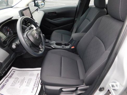Used 2024 Toyota Corolla LE image 14