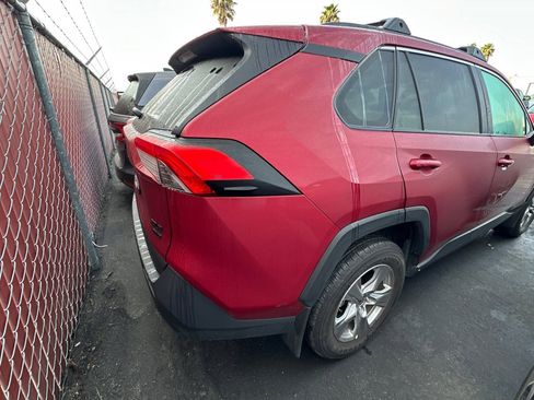 Used 2025 Toyota RAV4 XLE image 4