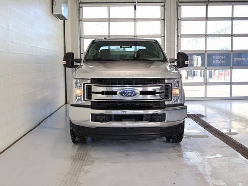 Used 2019 Ford F250 XLT image 5