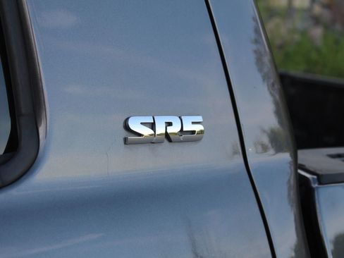 Used 2018 Toyota Tundra SR5 AWD/4WD image 38