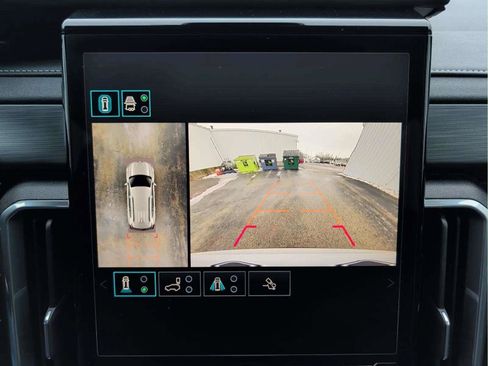 Used 2025 GMC Acadia Elevation FWD image 12