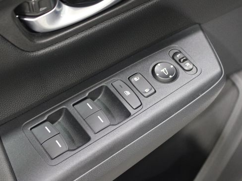 Used 2025 Honda CR-V Sport-L image 7