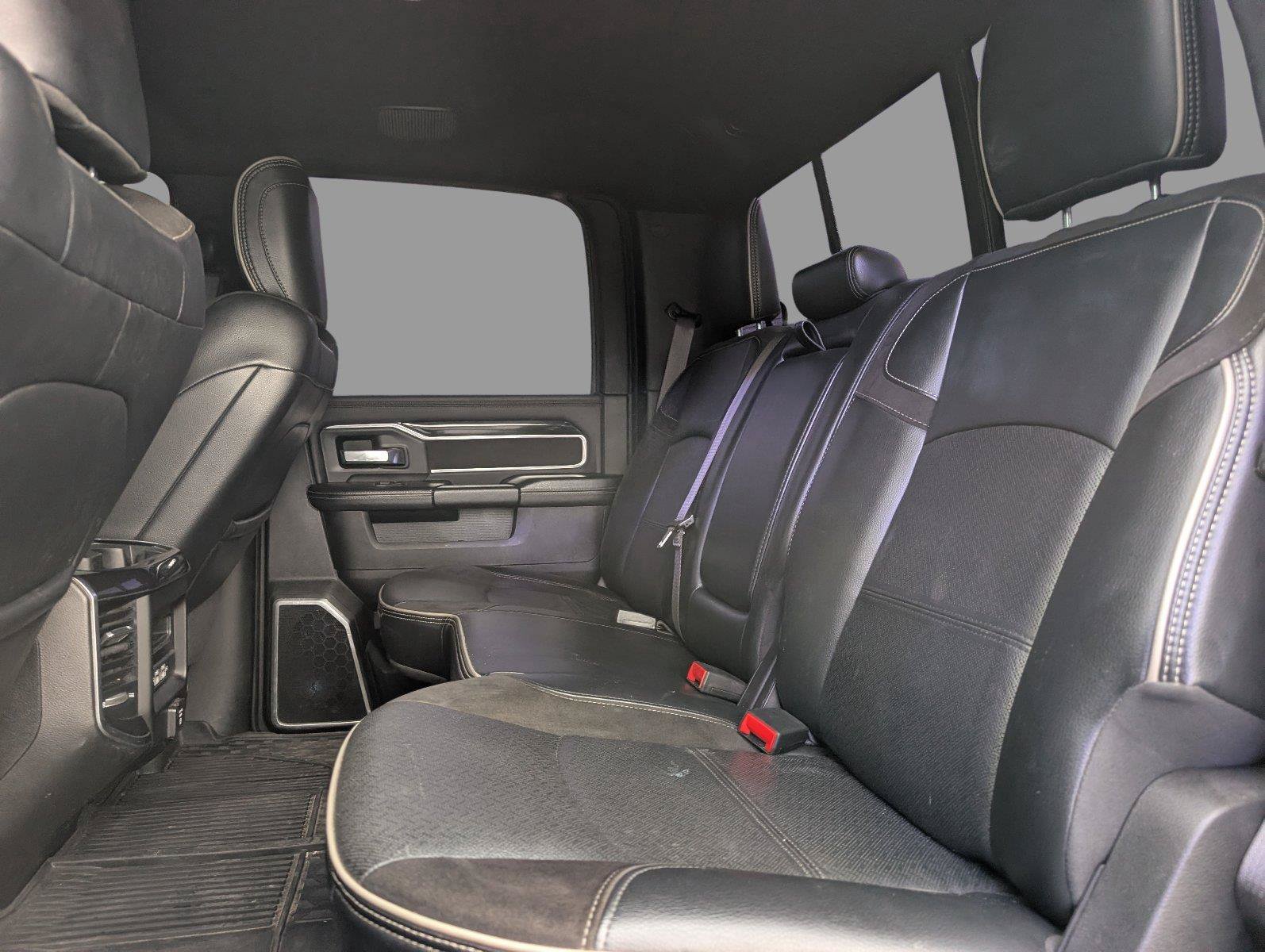 Used 2021 RAM 2500 Laramie AWD/4WD image 35