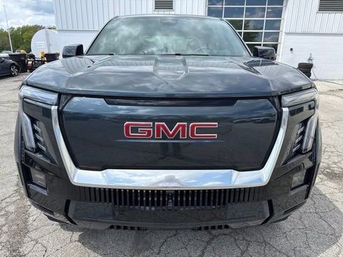 Used 2026 GMC Sierra EV Denali AWD/4WD image 10