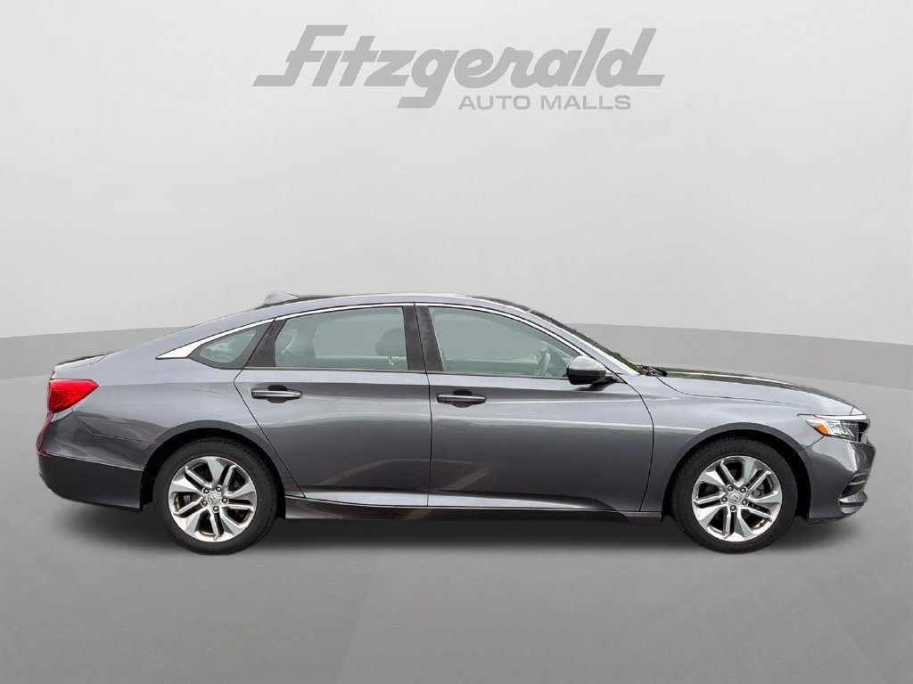 Used 2018 Honda Accord LX image 9