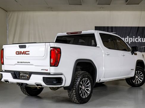 Used 2023 GMC Sierra 1500 AT4 image 8