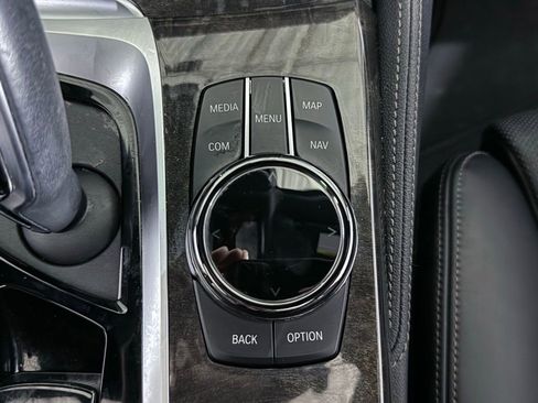 Used 2023 BMW M550i xDrive w/ Executive Package image 41