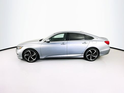 Used 2019 Honda Accord Sport image 4