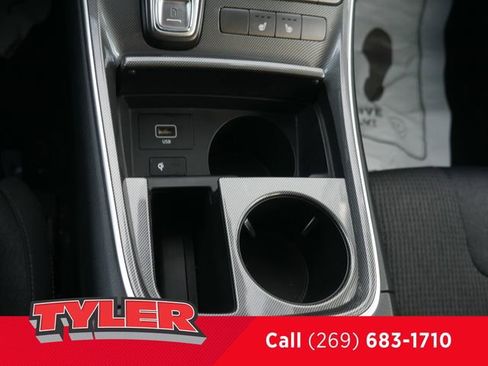 Used 2022 Hyundai Santa Fe SEL image 36