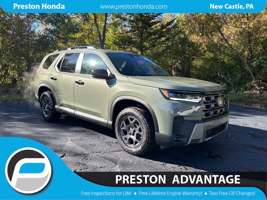 New 2026 Honda Pilot TrailSport image 1