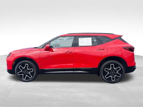 Used 2023 Chevrolet Blazer RS w/ Enhanced Convenience Package AWD/4WD image 3