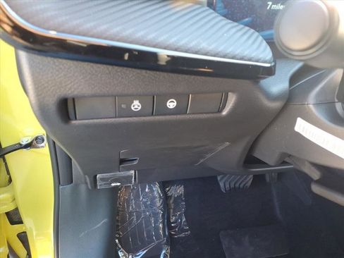 New 2026 Nissan Kicks SR w/ SR Premium Package image 19