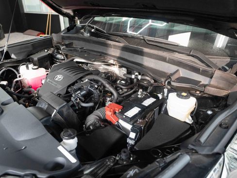 Used 2024 Toyota Grand Highlander XLE image 34