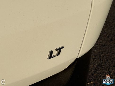 Certified 2023 Chevrolet Traverse LT image 9