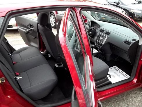 Used 2005 Ford Focus S image 10