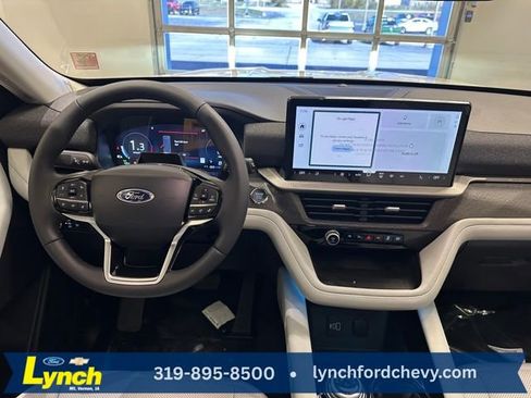 New 2026 Ford Explorer Platinum w/ LUX Leather Package image 12