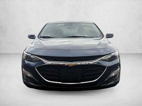Used 2020 Chevrolet Malibu LT image 3