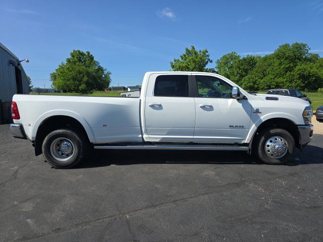Used 2019 RAM 3500 Laramie AWD/4WD image 8