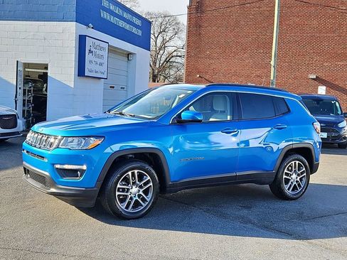 Used 2020 Jeep Compass Latitude image 3