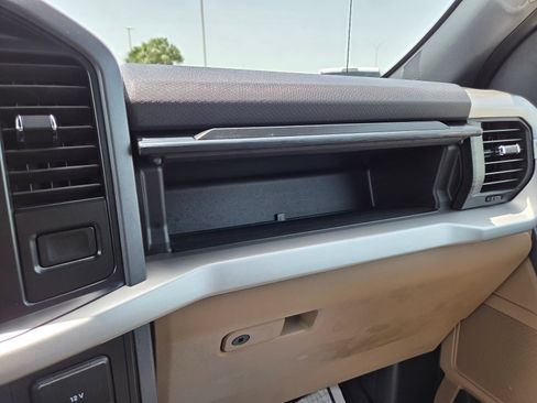 Used 2021 Ford F150 XLT AWD/4WD image 33
