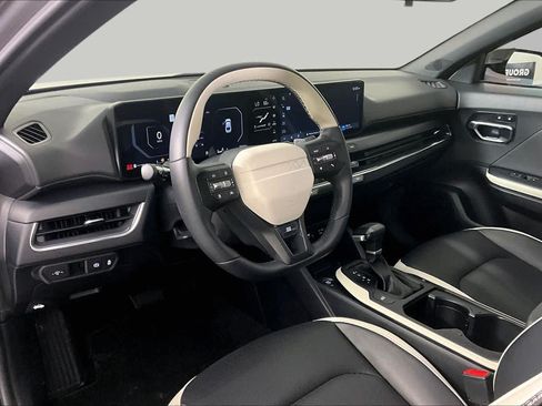 Used 2025 Kia K4 GT-Line w/ GT-Line Premium Package FWD image 17