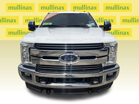 Used 2018 Ford F350 Lariat w/ Lariat Ultimate Package image 16