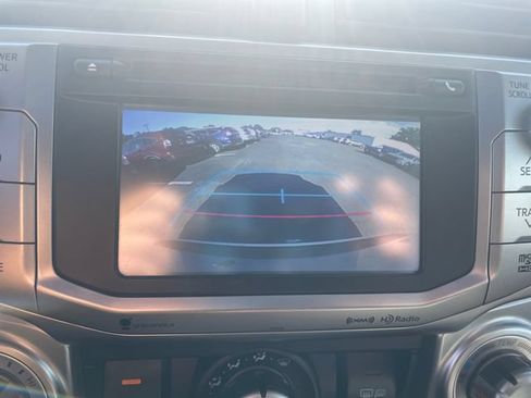 Used 2016 Toyota 4Runner SR5 Premium AWD/4WD image 20