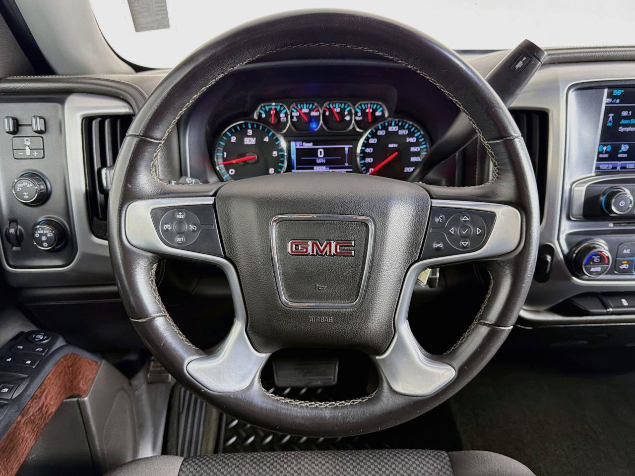 Used 2017 GMC Sierra 1500 SLE AWD/4WD image 14