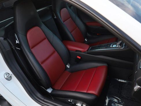 Used 2019 Porsche 718 Cayman S RWD image 44