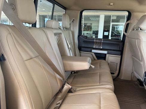 Used 2019 Ford F150 Lariat image 26