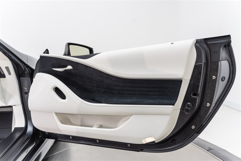 Used 2026 Lexus LC 500 Coupe RWD image 57