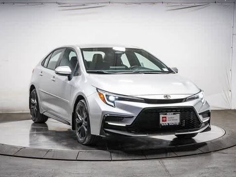Certified 2024 Toyota Corolla SE image 5