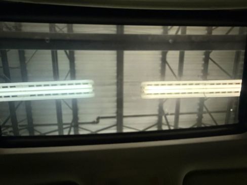 Used 2012 Chevrolet Avalanche LTZ image 35