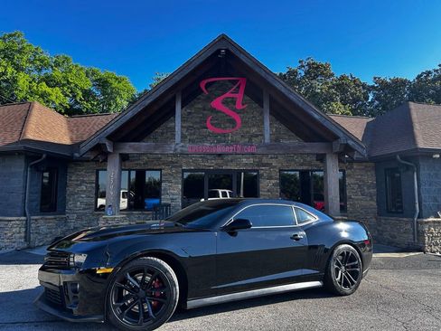 Used 2013 Chevrolet Camaro ZL1 RWD image 1