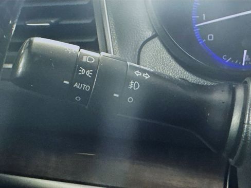 Used 2015 Subaru Outback 2.5i Limited image 12