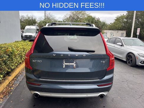 Used 2019 Volvo XC90 T5 Momentum w/ Multimedia Package image 10