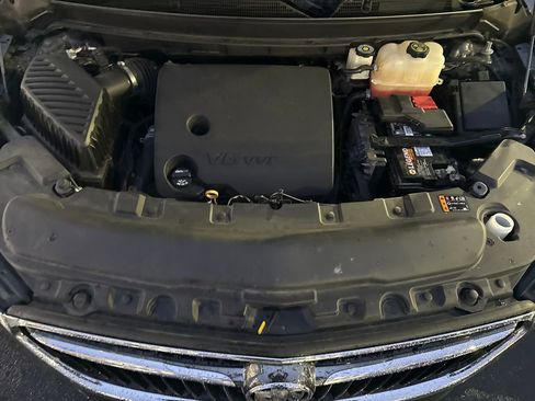 Used 2020 Buick Enclave Premium w/ Sun and Sites Package image 23