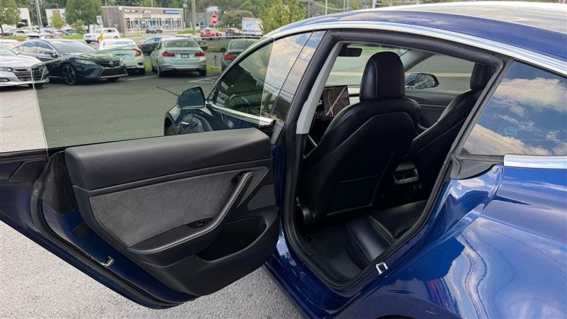 Used 2019 Tesla Model 3 Long Range AWD/4WD image 39