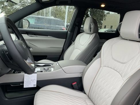 New 2026 INFINITI QX60 Autograph w/ Dark Cargo Package image 26