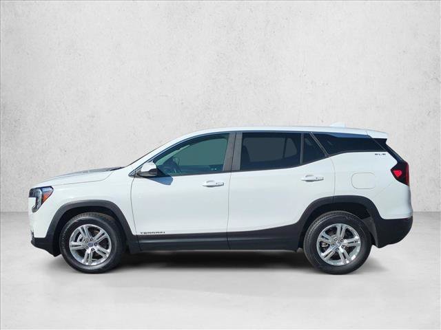 Used 2024 GMC Terrain SLE AWD/4WD image 9