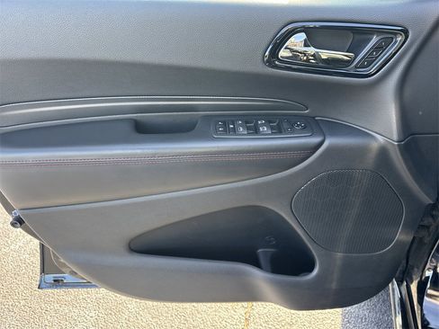 Used 2023 Dodge Durango GT image 10