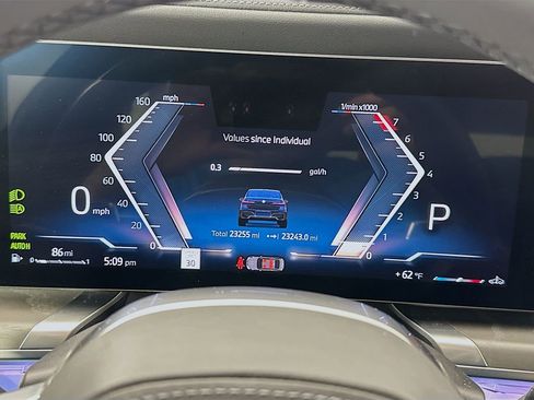 Certified 2023 BMW 740i w/ Executive Package image 12