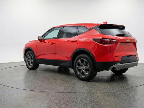 Used 2025 Chevrolet Blazer LT image 6